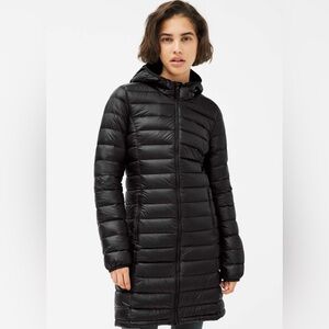 Black Aritzia Lightweight Puffer Size L